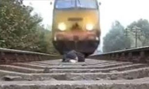 خبر عدم تحویل ریل ملی به راه آهن کذب است