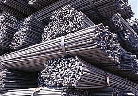 خروج صنعت فولاد از رکود مستلزم حمایت دولت از صادرات است