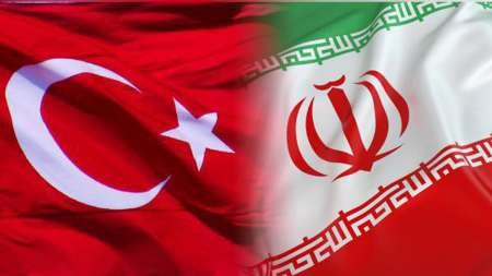 تاکید وزیر ترکیه ای به رفع مشکلات حمل و نقلی با ایران برای افزایش حجم مبادلات تجاری