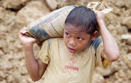 ۱۰ واقعیت تلخ استثمار کودکان در معادن جهان