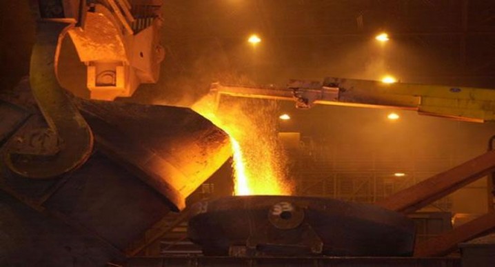 سرمایه گذاران خارجی بدنبال سرمایه گذاری در کارخانه های فولاد ایران