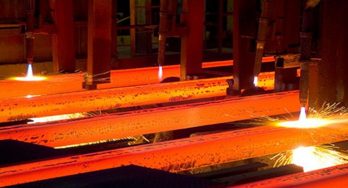 تولید ۳.۴ میلیون تنی فولاد خوزستان در ۹۴