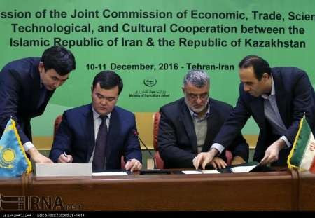 ایران و قزاقستان رفع مشکلات بانکی و روادید را خواستار شدند
