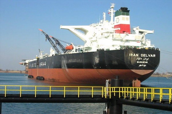 قراردادهای فروش نفت ایران در سال ۲۰۱۶ تمدید شد