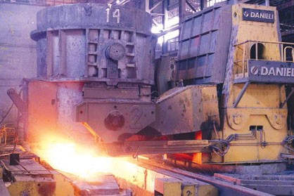 افزایش میزان و تنوع تولید در ذوب آهن اصفهان