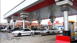 برآورد تعداد وسایل نقلیه با توجه به کارت‌های سوخت فعال/ چه تعداد کارت موقت بنزین در کشور وجود دارد؟