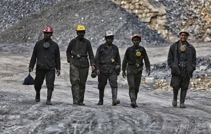 خطر قطعی برق در معادن زغال‌سنگ جدی است