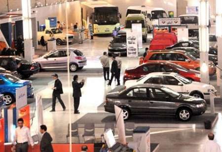 نخستین نمایشگاه توانمندی های صنعت خودروی ایران آغاز به کار کرد