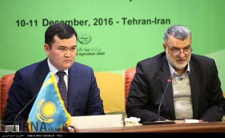 تاکید ایران بر تسریع قزاقستان در اجرای توافق های دوجانبه/توافقنامه 58بندی بین دو کشور امضا شد
