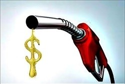 بنزین در آمریکا با چه قیمتی به فروش می رود؟