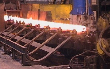 تظاهرات کارگران آلمانی علیه فولادهای ارزان چینی