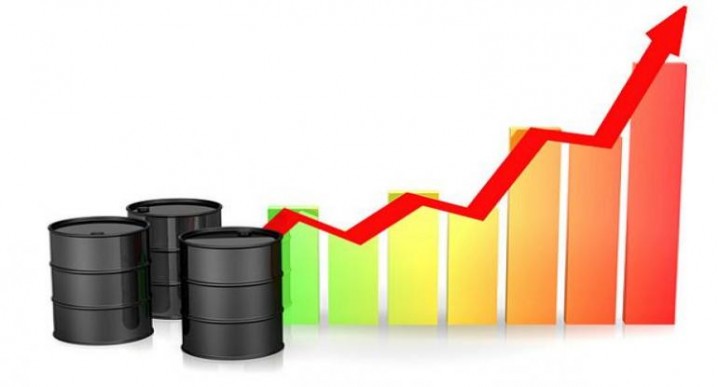جهش قیمت نفت آمریکا به بالاترین حد ١١ ماه اخیر