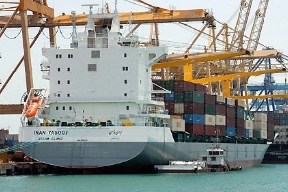 کاهش ۲۵ درصدی واردات از گمرکات بوشهر/ صادرات افزایش یافت