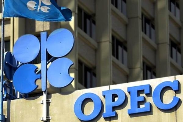 عربستان جنگ نفت را آغاز کرد/ برنامه شاهزاده‌ها برای مصادره اوپک