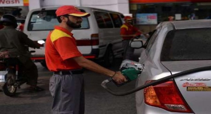 تصمیم اوپک، بهای سوخت را در پاکستان افزایش داد