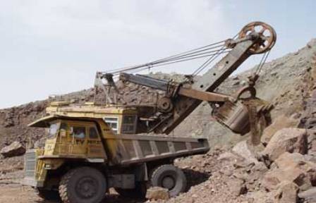 ذخیره مواد معدنی در جنوب استان کرمان بیش از ۲ میلیون تن است