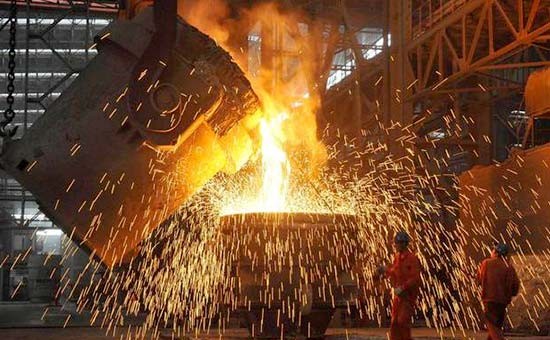 چشم‌انداز رشد ۵میلیون تنی ظرفیت فولاد در نیمه نخست ۹۶