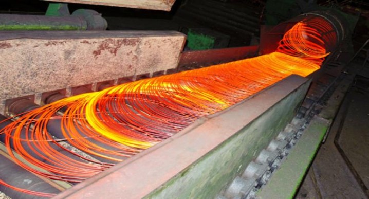 صادرات سه میلیون و ۷۴۲ هزار تن فولاد خام در ۸ ماه