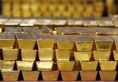 اسپوتنیک: روسیه و چین از طلا برای تضعیف دلار آمریکا استفاده می کنند