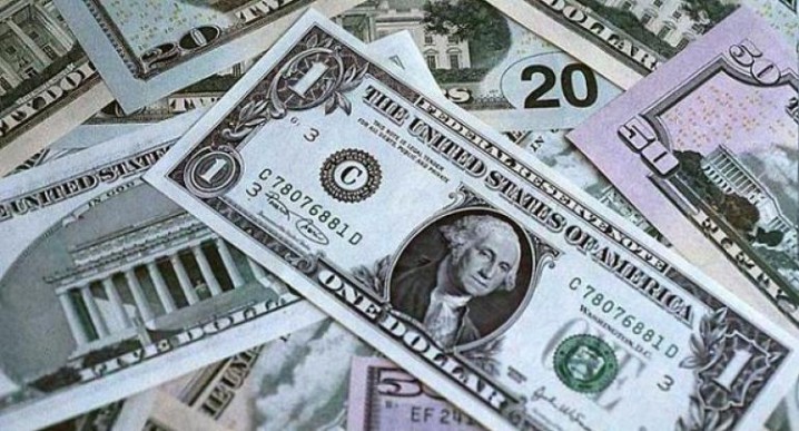 دلار امسال چقدر می‌شود؟