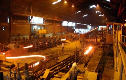 سیل واردات فولاد به کشور نگران‌کننده است