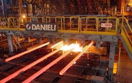 آلومینیوم و فولاد روی تابلوی عرضه محصولات صنعتی و معدنی