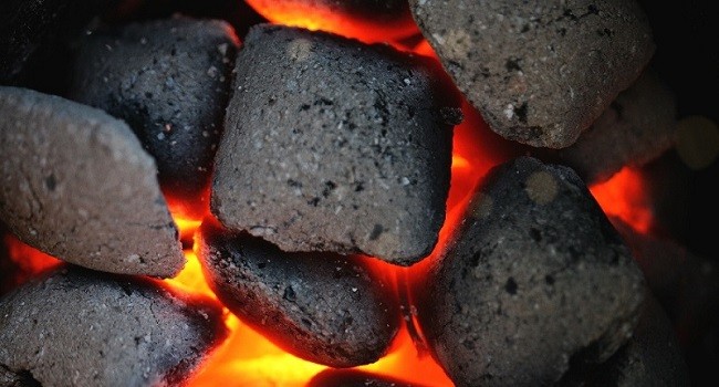 گِل گرفتن معدن زغال‌سنگ هم آتش اعتراض را خاموش نکرد 