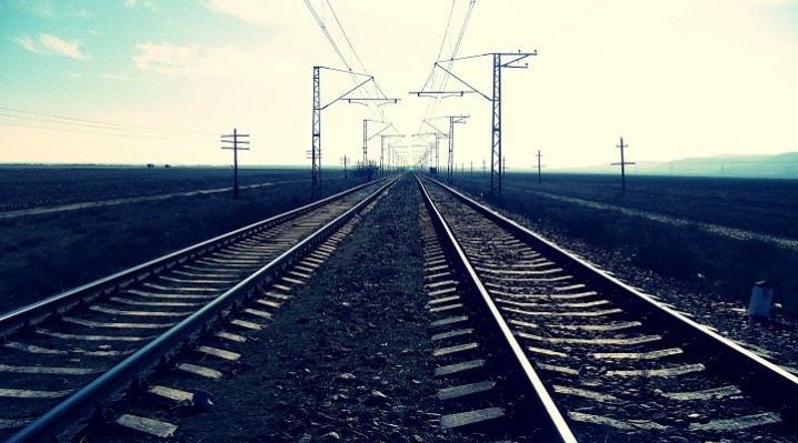 تحویل اولین محموله ریل ملی ذوب‌آهن اصفهان به راه‌آهن کشور