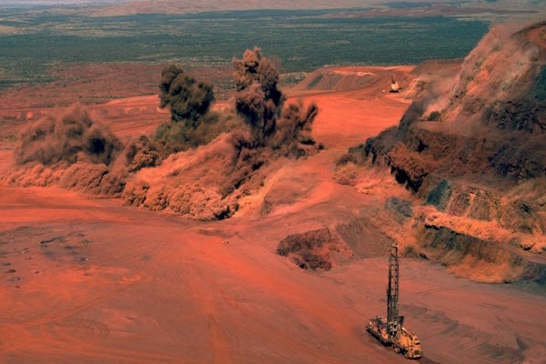 اکتشاف 5 تیپ معدنی در پهنه ایران مرکزی 