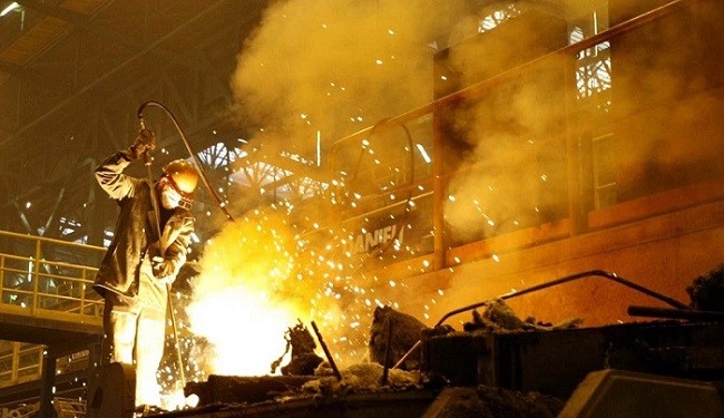 تولید فولاد چین در کف 1 سال اخیر