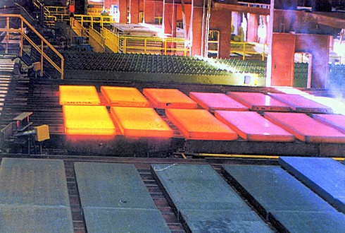 فروش ۱۹۰۰ میلیارد تومانی فولاد کاوه در سال۹۶