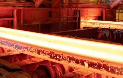 عبور از مرز تولید سالانه ۱۰ میلیون تن فولاد خام در شرکت فولاد مبارکه اصفهان