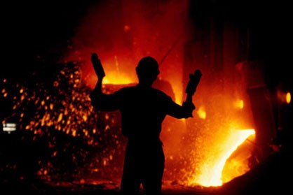 وقوع آتش سوزی در بزرگترین کارخانه تولید فولاد هند