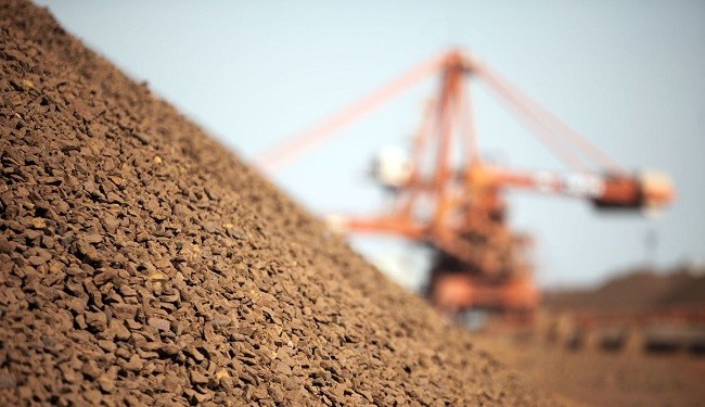 رشد لرزان قیمت سنگ‌آهن جهانی  