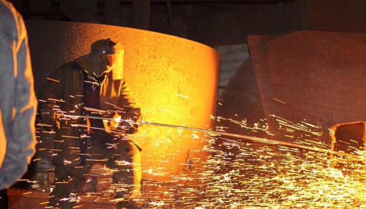 سال 2016 برای صنعت فولاد چین، چگونه خواهد بود؟