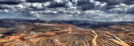  شناسایی 75 منطقه امیدبخش معدنی در سنگان، 140 اندیس معدنی در سیستان و بلوچستان